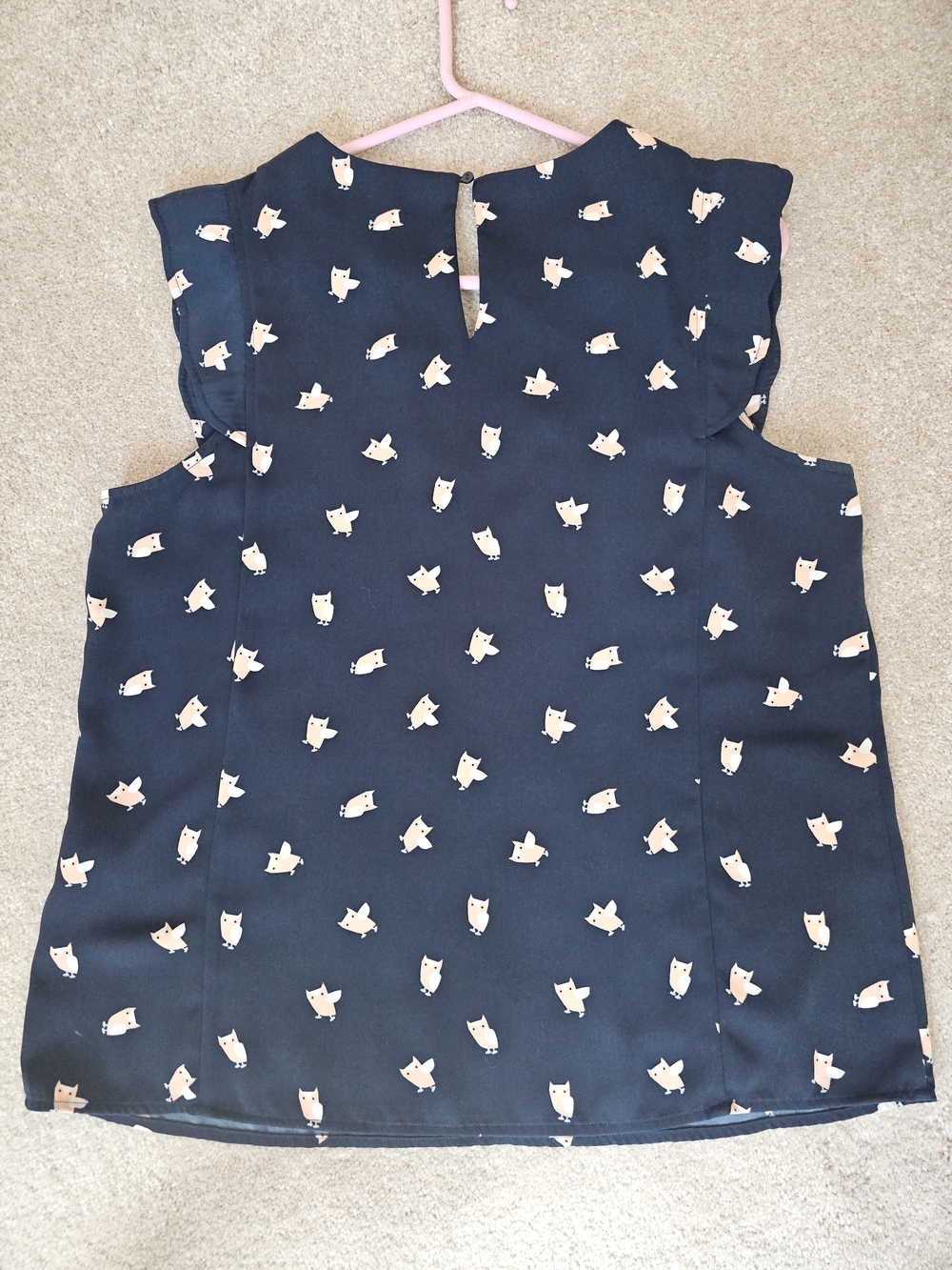 41 Hawthorn Navy Owl-Print Sleeveless V-Neck Blouse - Picture 4 of 5